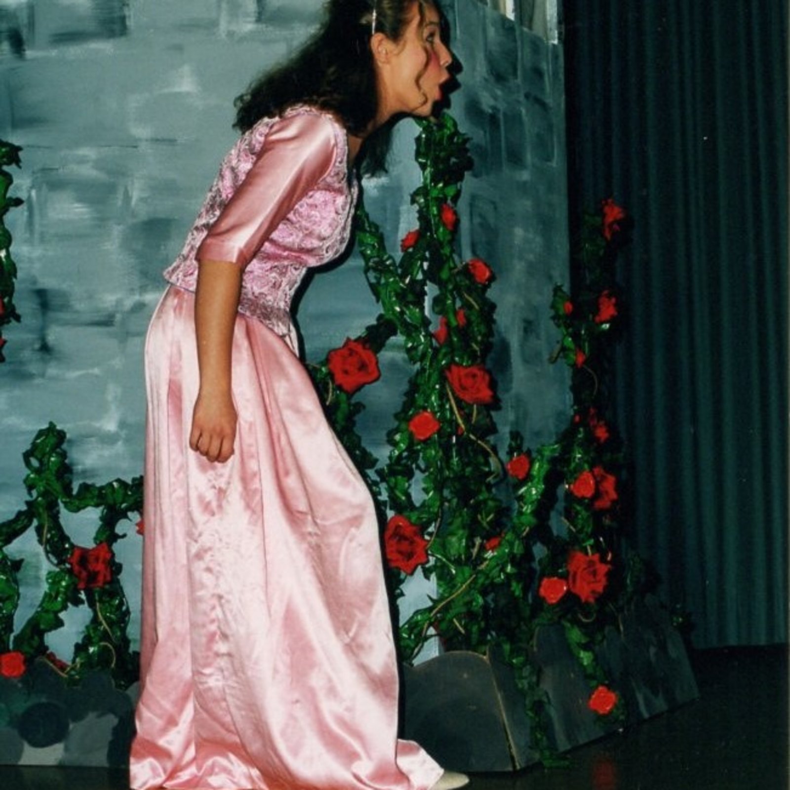 Dornröschen im rosa Kleid